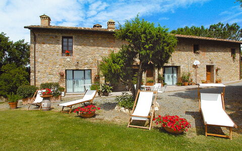 Gambassi Terme 840: Propriété, Maison, Chalet, Bâtiment, Ferme, Zone Rurale, Immobilier, Domicile, Lot Terre, Cour