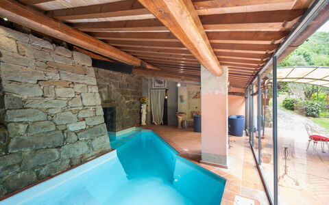 Loro Ciuffenna 800: Piscine, Recours, Composite, Eco Hôtel, Matériau Naturel, Tuile, Thermes, Tache De Bois, Hôtel, Plante D'Appartement