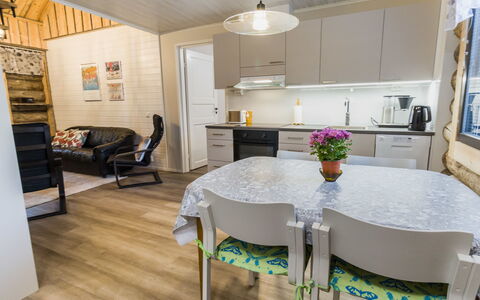 Kantapää D2: Zone Rurale, Station De Montagne, Village, Chaîne De Montagnes, Vallée, Village De Montagne, Alpes, Eco Hôtel, Balcon, Hôtel