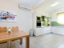 Gennadi Luxury Villa With Pr. Pool