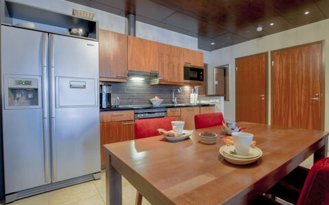 Tahko Spa Junior Suite Orange B6: Appartement, Condominium, Piscine, Quai, Marina, Recours, Hôtel, Ville Resort, Passerelle
