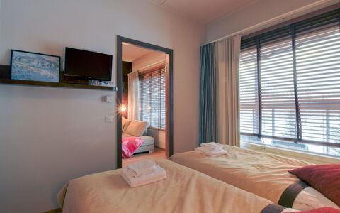 Tahko Spa Junior Suite Orange B6: Appartement, Condominium, Piscine, Quai, Marina, Recours, Hôtel, Ville Resort, Passerelle