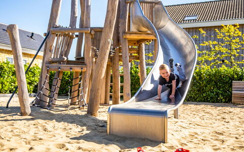 Green Resort Mooi Bemelen: Ciel, Plante, Bois, Ombre, Loisir, Arbre, Suppression Des Plantes Ligneuses, Amusement, Chute, Ville