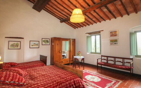 Radda in Chianti 850: Pièce, Propriété, Chambre, Plafond, Meubles, Bâtiment, Design Intérieur, Drap De Lit, Lit, Maison