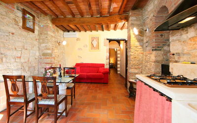 Logement:&nbsp;Casale Ischieto 820.3