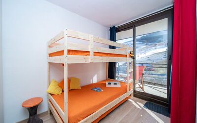 Logement:&nbsp;Baikonour 210.9
