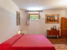pratale-apartments-chianti-tavernelle-val-di-pesa-farmhouse-bilo-apartment-4-pax-bedroom