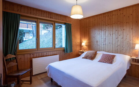 Le Schuss 1: Bois, Design Intérieur, Domicile, Plafond, Meubles, Sol, Pièce, Chambre, Lit, Dur