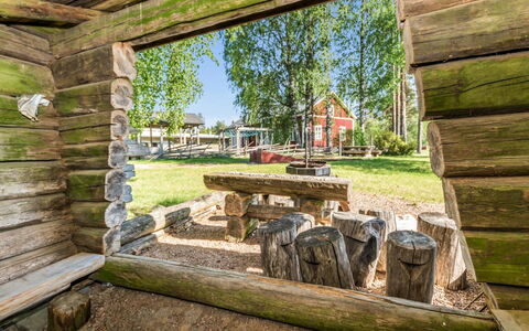 Lauhanlinna: Bois, Chalet, Dur, Cabane En Rondins, Ombre, Batiments Jardin, Lumber, Aménagement Paysager, Tache De Bois, Jardin