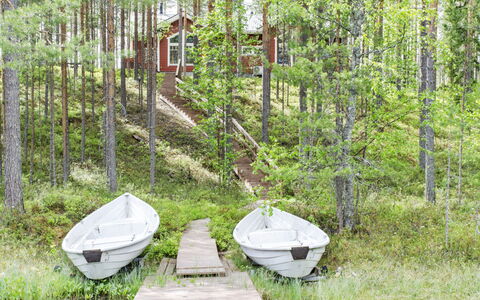 Otsopirtti, Maria: Arbre, Banque, Maison, Chalet, Lac, Étang, Forêt, Cabane En Rondins