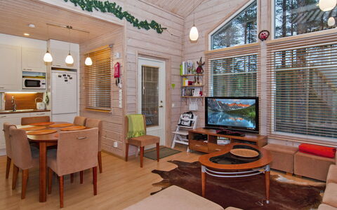 Otsopirtti, Maria: Arbre, Banque, Maison, Chalet, Lac, Étang, Forêt, Cabane En Rondins