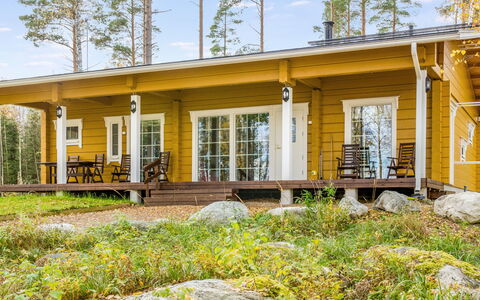 Kolin Mesikämmen: Chalet, Ombre, Eco Hôtel, Plafond, Dur, Chaise, Cabane En Rondins, Parquet, Batiments Jardin, Tache De Bois