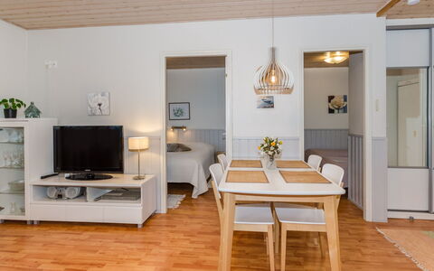 Loma-Koli 3: Bois, Siding, Toit, Chalet, Maison, Domicile, Porte, Porche, Batiments Jardin, Ferme