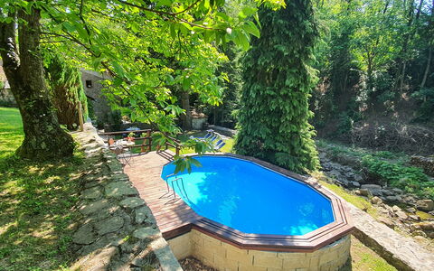 Il Molino: L'Eau, Plante, Piscine, Vert, Botanique, La Nature, Paysage Naturel, Arbre, Végétation, Ombre
