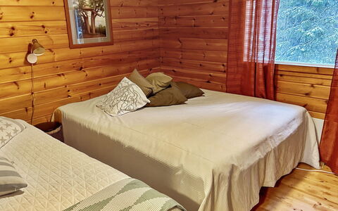 Ruka-Ihtinki 4 a 3: Sol, Sol, Bois, Design Intérieur, Plafond, Meubles, Parquet, Chambre, Pièce, Lit
