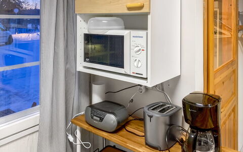 Ruka-Ihtinki 4 a 3: Appareil Électronique, Appareil De Cuisine, Design Intérieur, Électroménager, Petit Appareil, Principaux Appliance, Éclairage, Pièce, Meubles, Cuisine