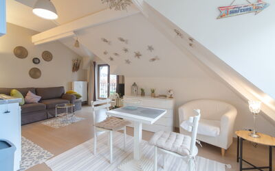Logement:&nbsp;Beach House with Lateral Seaview 120.3