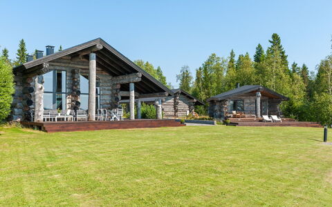 Villa Pärla: Meubles, Chaise, Mobilier De Jardin, Table, Bois, Tableau De Plein Air, Table Cuisine Et Salle A Manger, Ombre, Jardin, Parapluie