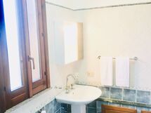 villa-le-palme-trecastagni-catania-villa-bathroom