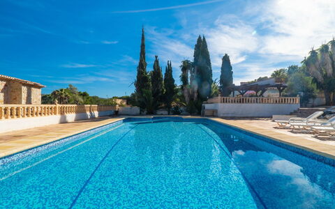 Sunshine: Piscine, Propriété, Immobilier, Ciel, Bâtiment, Recours, Bleu Azur, L'Eau, Biens, Loisir