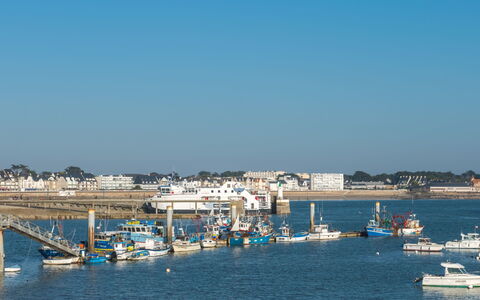 Les Terrasses Port Maria: Transport De L'Eau, Mer, Ciel, Port, Port, Bateau, Marina, Véhicule, Océan, Voie Navigable