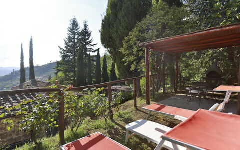 Borgo Antico Paolo: Propriété, Arbre, Immobilier, Pièce, Maison, Vacances, Bâtiment, Station De Montagne, Table, Toit