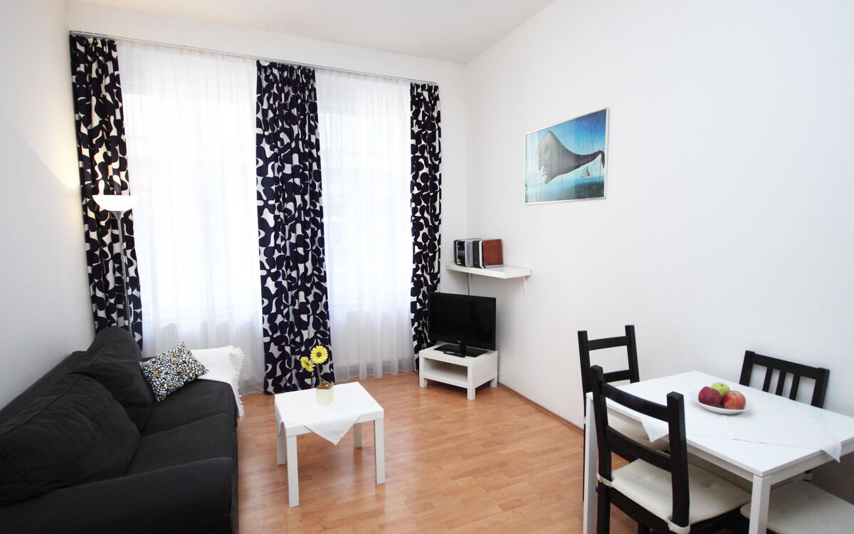 Logement:&nbsp;Theatre 73.1