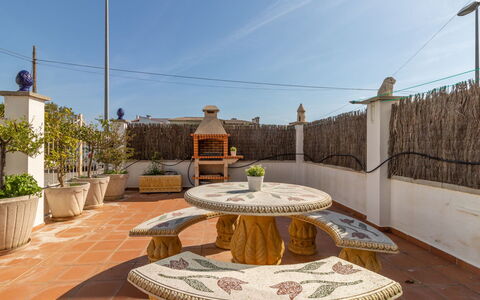 Sol i Canal: Propriété, Bâtiment, Immobilier, Pièce, Maison, Table, Meubles, Balcon, Architecture, Villa