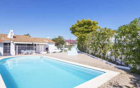 Villa Jacaranda V3: Propriété, Piscine, Immobilier, Maison, Bâtiment, Biens, Domicile, Vacances, Ciel, Villa
