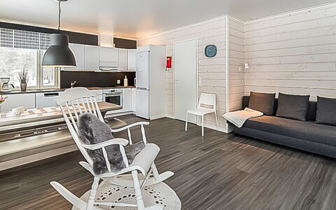 Pallaskieppi: Balcon, Appartement, Ombre, Verre, Condominium, Balustrade, Porche, Daylighting, Plate-Forme, Mobilier De Jardin