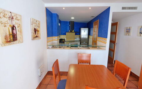 Playasol 1: Pièce, Propriété, Bâtiment, Design Intérieur, Salle À Manger, Meubles, Plafond, Maison, Immobilier, Table
