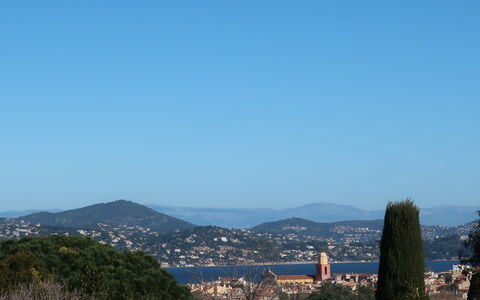 Bella Vista: Ciel, Bleu, Ville, Ville, Colline, Nuage, Zone Métropolitaine, Zone Urbaine, Arbre, Horizon