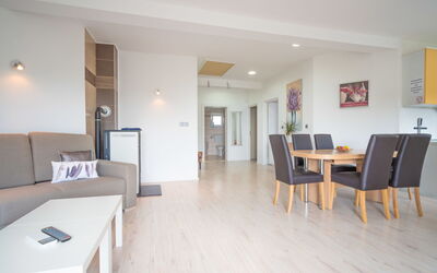 Logement:&nbsp;Nikas 316.2