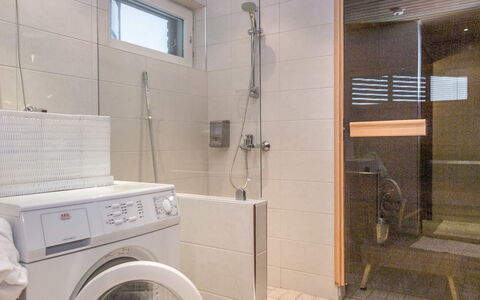 Tahko Spa Suites Orange a 4: Bois, Chalet, Tache De Bois, Dur, Cabane En Rondins, Planche, Plafond, Matériau Naturel, Lumber, Batiments Jardin