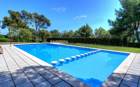 Cap Roig: Piscine, Propriété, Immobilier, Loisir, Maison, Domicile, Vacances, Ciel, Herbe, Arbre