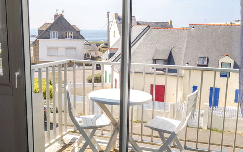 Les Brisants: Propriété, Maison, Bâtiment, Fenêtre, Architecture, Matériel De La Propriété, Porte, Pièce, Façade, Chaise