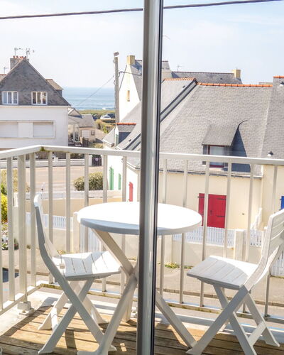 Les Brisants: Propriété, Maison, Bâtiment, Fenêtre, Architecture, Matériel De La Propriété, Porte, Pièce, Façade, Chaise