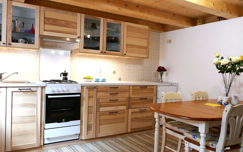 Rustico Nurell: Meubles, Cuisine, Sol, Cabinetry, Design Intérieur, Bois, Comptoir, Appareil De Cuisine, Sol, Principaux Appliance