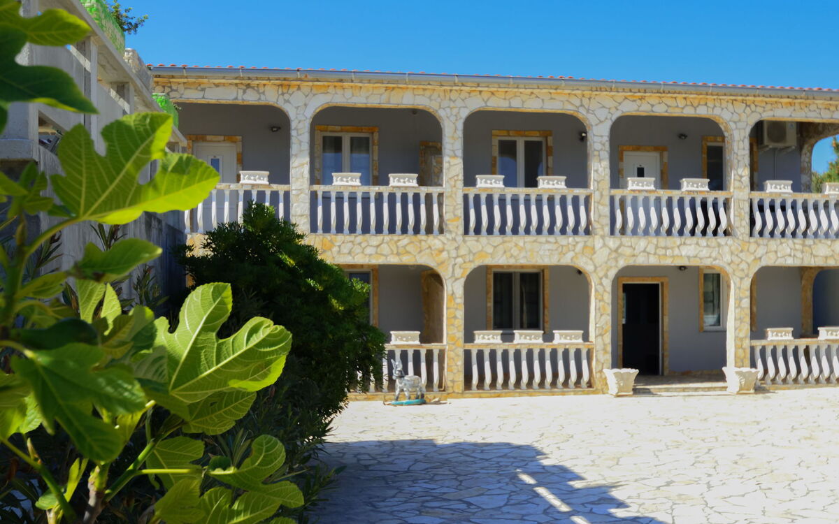 Logement:&nbsp;Stueckler 186.1
