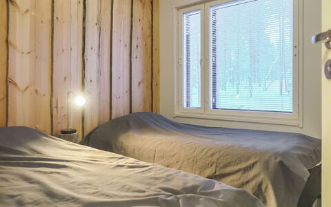 Hilla B: Mur, Bois, Design Intérieur, Chambre, Plafond, Sol, Éclairage, Lit, Sol, Pièce