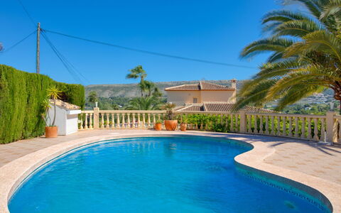 Villa Meena: Piscine, Propriété, Immobilier, Recours, Bleu Azur, Vacances, L'Eau, Maison, Biens, Bâtiment