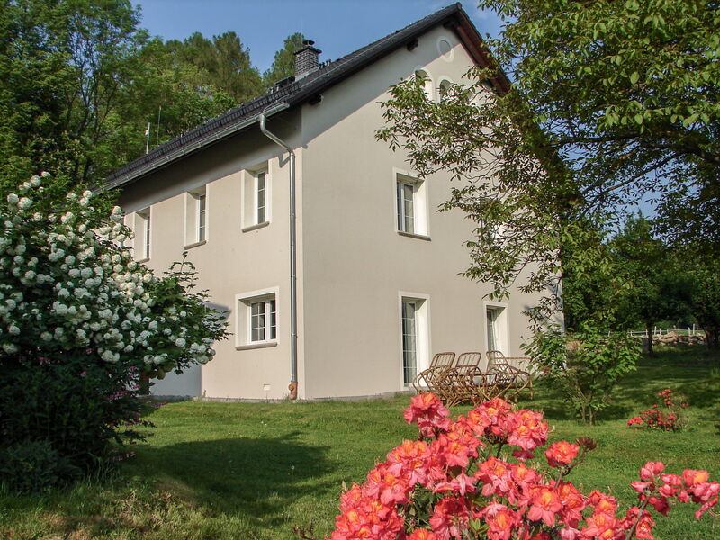 Dom Na Skraju