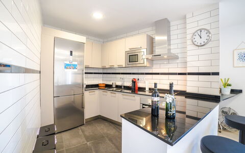 Can Josep: Propriété, Pièce, Design Intérieur, Bâtiment, Meubles, Comptoir, Cuisine, Immobilier, Maison, Cabinetry