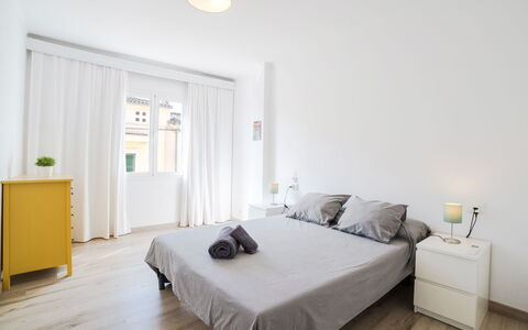Can Josep: Chambre, Meubles, Lit, Pièce, Propriété, Sol, Design Intérieur, Cadre De Lit, Drap De Lit, Mur