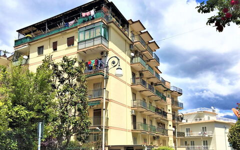 Ritamar: Bâtiment, Architecture, Quartier, Zone Résidentielle, Zone Métropolitaine, Point De Repère, Propriété, Usage Mixte, Ville, Zone Urbaine