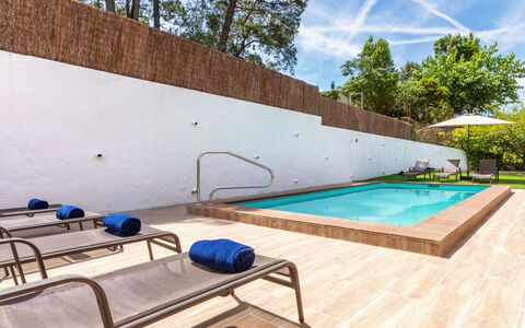 Paradis: Piscine, Recours, Domicile, Eco Hôtel, Biens, Patio, Villa, Cour, Conception, Mobilier De Jardin