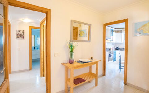 Mariners 2: Propriété, Pièce, Design Intérieur, Bâtiment, Meubles, Jaune, Maison, Immobilier, Sol, Plafond
