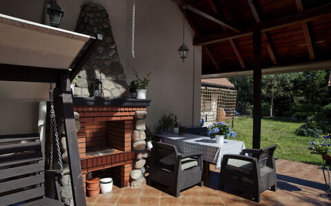 Latków: Herbe, Domicile, Lot Terre, Jardin, Couverture De Sol, Porte, Siding, Ferme, Batiments Jardin