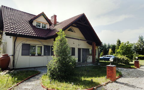 Latków: Herbe, Domicile, Lot Terre, Jardin, Couverture De Sol, Porte, Siding, Ferme, Batiments Jardin