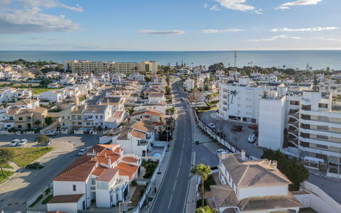 Colibri: Zone Résidentielle, Ville, Zone Urbaine, Design Urbain, Côte, Appartement, Mer, Banlieue, Plage, Cityscape